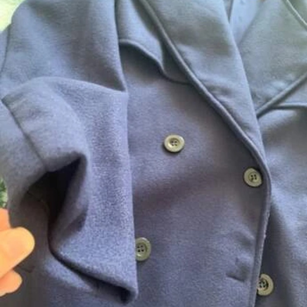 navy blue minimalist winter peacoat notched collar - Picture 13 of 13